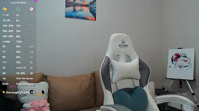 lunalovesu online show from 27, 2, 2025