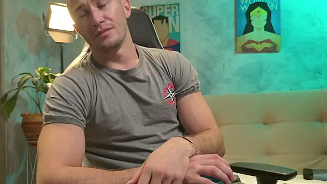 Snapshot of AxelFairchaild chatting on 17, 1, 2026 AxelFairchaild online show from 17, 1, 2026