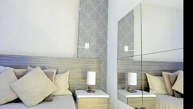 Mistyca online show from 16, 9, 2025