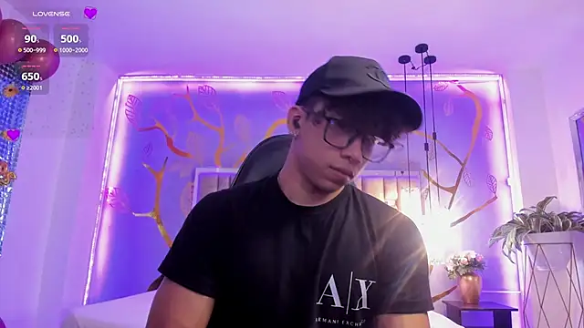 AkazaBoy  online show from 9, 10, 2025