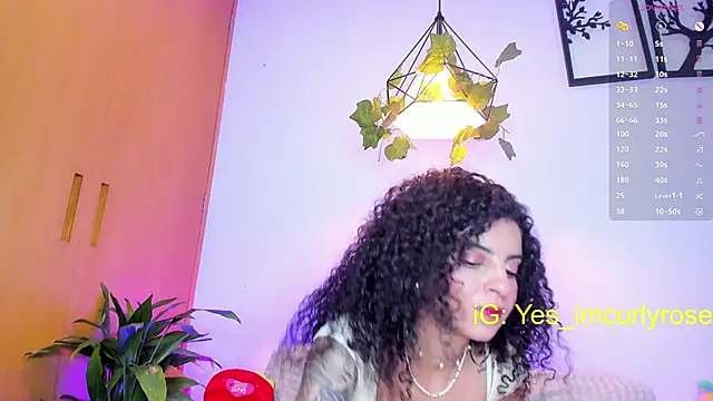 CurlyRose   online show from 21, 3, 2025