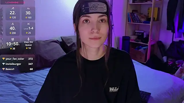 Snapshot of Space_X_Roxy_ chatting on 8, 1, 2025 Space X Roxy  online show from 8, 1, 2025