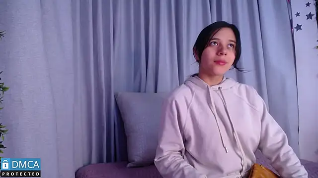 Snapshot of floriamANDjazmin chatting on 19, 2, 2025 floriamANDjazmin online show from 19, 2, 2025
