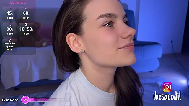 Snapshot of adriana_allien chatting on 18, 9, 2025 adriana allien online show from 18, 9, 2025