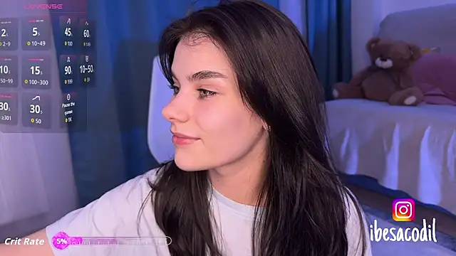 Snapshot of adriana_allien chatting on 3, 10, 2025 adriana allien online show from 3, 10, 2025