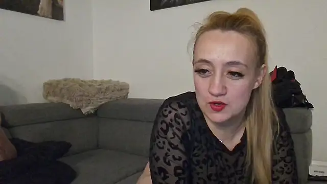 LoveXAddict online show from 12, 4, 2026