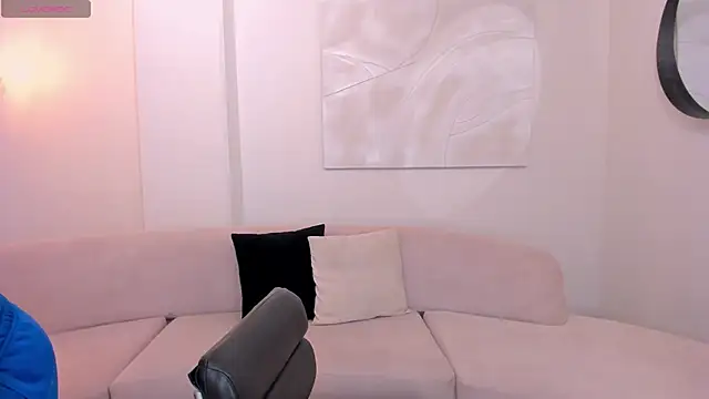 Snapshot of AllisonRogersX chatting on 18, 1, 2026 AllisonRogersX online show from 18, 1, 2026