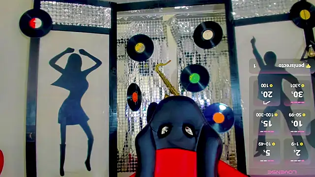 Hellen moons   online show from 4, 2, 2025