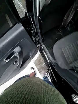 Cem-aus-Nrw-Krefeld online show from 29, 1, 2025