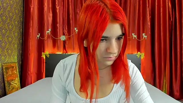  Polly Love  online show from 24, 12, 2024