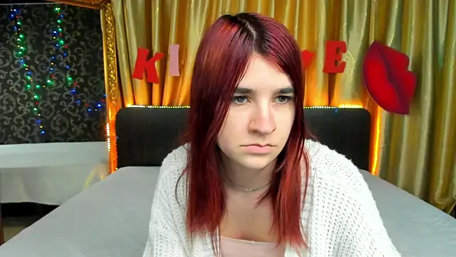  Polly Love  online show from 14, 2, 2025