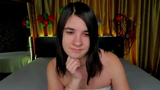  Polly Love  online show from 11, 3, 2026