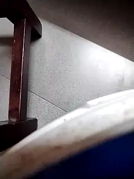 Snapshot of naughtykarthiktamilboy975 chatting on 24, 12, 2024 naughtykarthiktamilboy975 online show from 24, 12, 2024