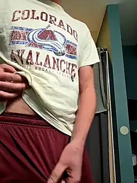 Snapshot of MrMechanic38 chatting on 4, 2, 2026 MrMechanic38 online show from 4, 2, 2026