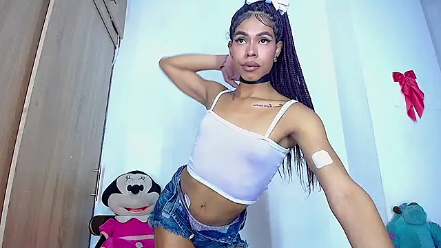 Snapshot of bloom444 chatting on 12, 2, 2025 bloom444 online show from 12, 2, 2025