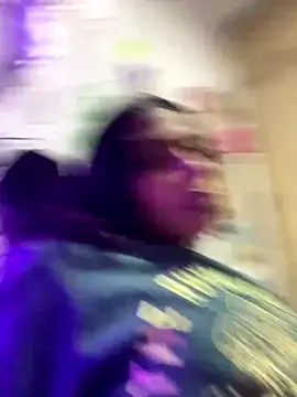 Snapshot of bloom444 chatting on 3, 11, 2025 bloom444 online show from 3, 11, 2025