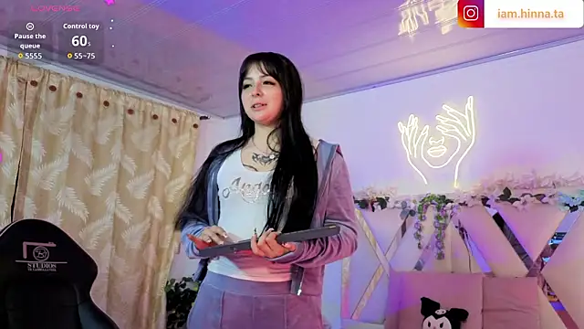 hina tay online show from 9, 3, 2026