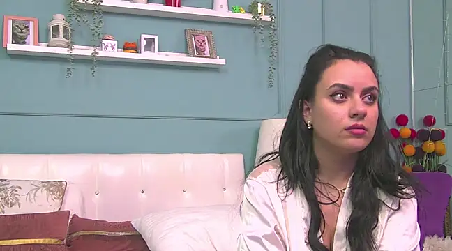 ElyzaIbarra online show from 20, 3, 2025