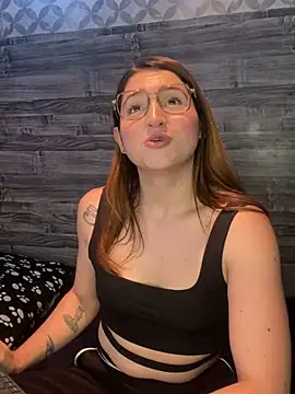 Snapshot of kamel-ayesha chatting on 9, 12, 2024 kamel-ayesha online show from 9, 12, 2024