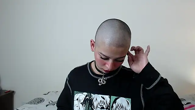 Bitsy Messy online show from 19, 12, 2024