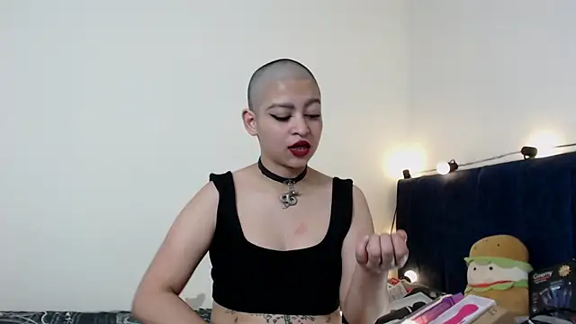 Bitsy Messy online show from 20, 12, 2024