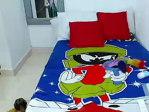 Snapshot of Velk_hot chatting on 21, 11, 2025 Velk hot online show from 21, 11, 2025