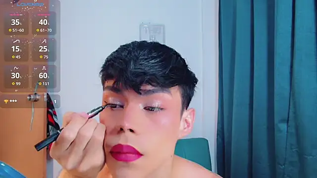 Snapshot of femboykeene chatting on 21, 5, 2026 femboykeene online show from 21, 5, 2026