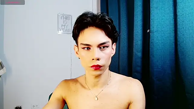 Snapshot of femboykeene chatting on 4, 6, 2026 femboykeene online show from 4, 6, 2026
