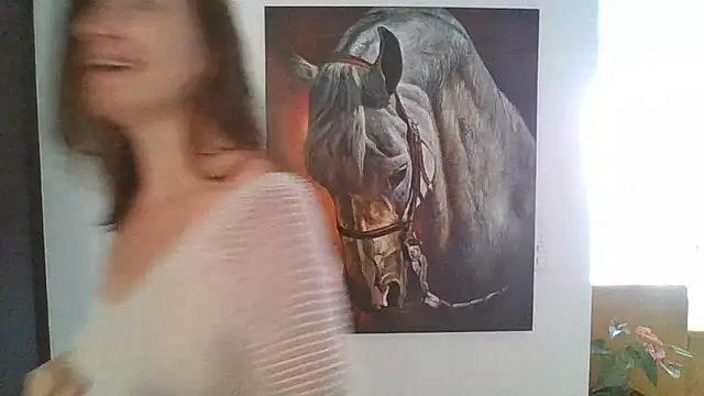 Snapshot of Liloo8923 chatting on 7, 12, 2024 Liloo8923 online show from 7, 12, 2024
