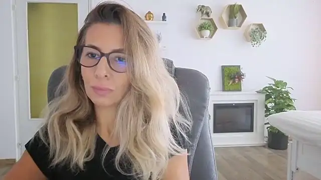 SukyGirl online show from 25, 9, 2025