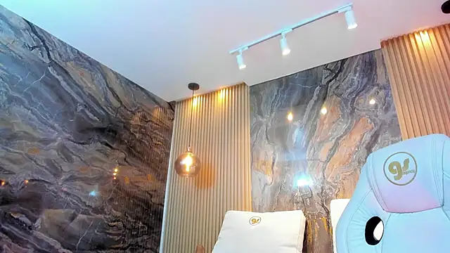 ella harper online show from 8, 2, 2025