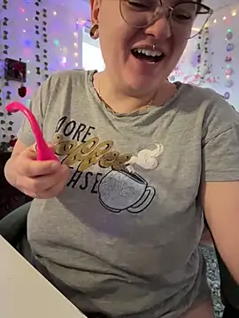 Sweetleeahxx online show from 11, 4, 2026