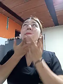 Snapshot of Sara_Brownx chatting on 7, 4, 2026 Sara Brownx online show from 7, 4, 2026