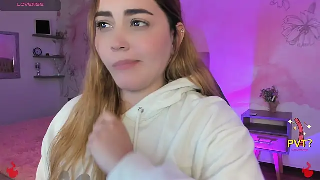 Lucia star   online show from 12, 2, 2025