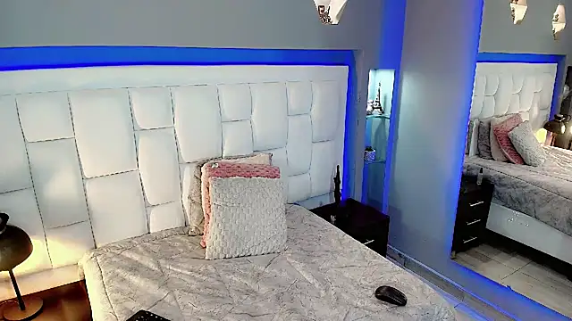 CuteAri online show from 31, 1, 2025