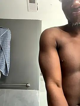 Snapshot of Festivitiesking1 chatting on 11, 10, 2025 Festivitiesking1 online show from 11, 10, 2025