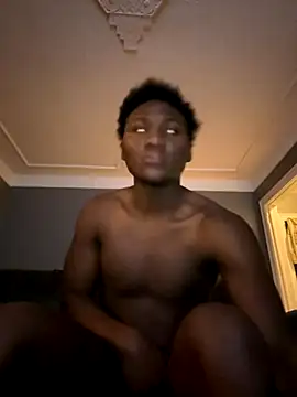 Snapshot of Festivitiesking1 chatting on 13, 10, 2025 Festivitiesking1 online show from 13, 10, 2025