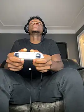 Snapshot of Festivitiesking1 chatting on 12, 11, 2025 Festivitiesking1 online show from 12, 11, 2025