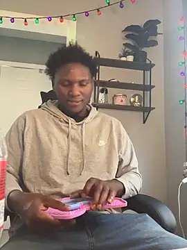 Snapshot of Festivitiesking1 chatting on 14, 11, 2025 Festivitiesking1 online show from 14, 11, 2025