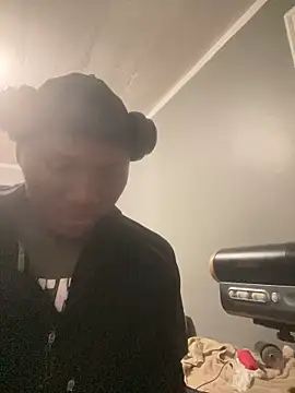 Snapshot of Festivitiesking1 chatting on 27, 11, 2025 Festivitiesking1 online show from 27, 11, 2025