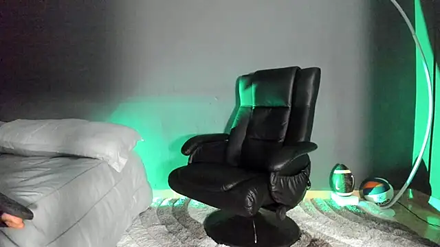 Brock hurn1 online show from 9, 3, 2025