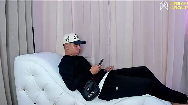 Yourslust  online show from 26, 3, 2026