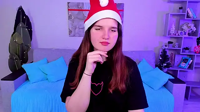 Snapshot of BonneyLove chatting on 17, 12, 2024 BonneyLove online show from 17, 12, 2024