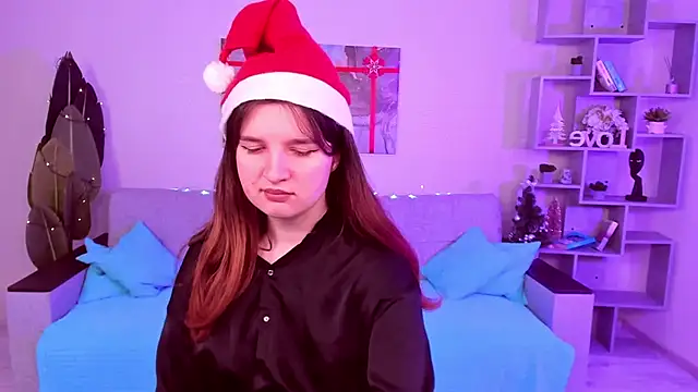 Snapshot of BonneyLove chatting on 4, 1, 2025 BonneyLove online show from 4, 1, 2025