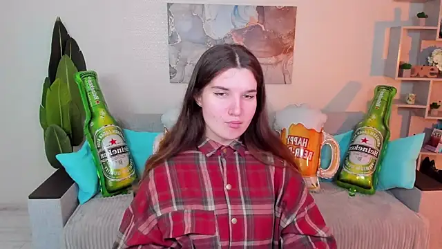 Snapshot of BonneyLove chatting on 18, 9, 2025 BonneyLove online show from 18, 9, 2025