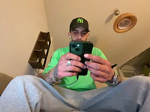 Rebeu313 online show from 17, 3, 2025