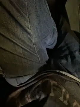 Snapshot of hamed-697 chatting on 25, 12, 2024 hamed-697 online show from 25, 12, 2024