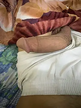 Snapshot of hamed-697 chatting on 18, 1, 2025 hamed-697 online show from 18, 1, 2025