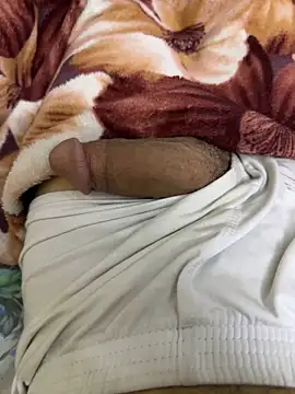 Snapshot of hamed-697 chatting on 19, 1, 2025 hamed-697 online show from 19, 1, 2025