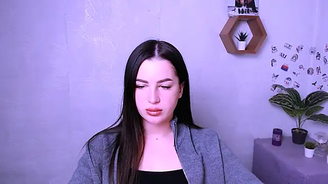 Snapshot of DivaKaily_ chatting on 1, 10, 2025 DivaKaily online show from 1, 10, 2025